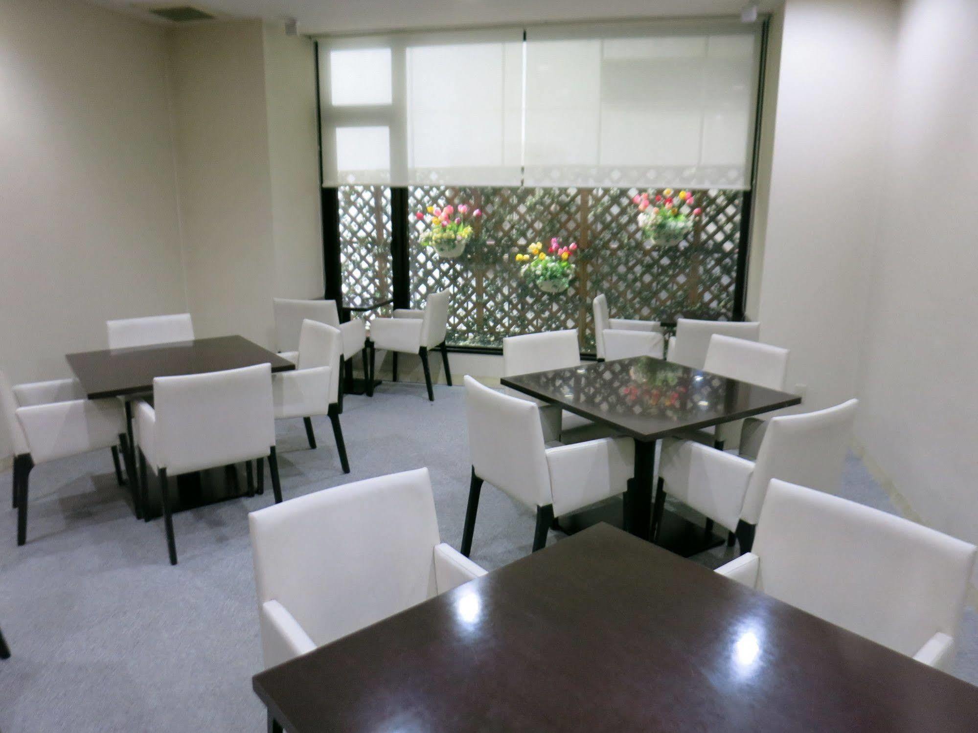Hamilton Hotel Red Nagoya Buitenkant foto